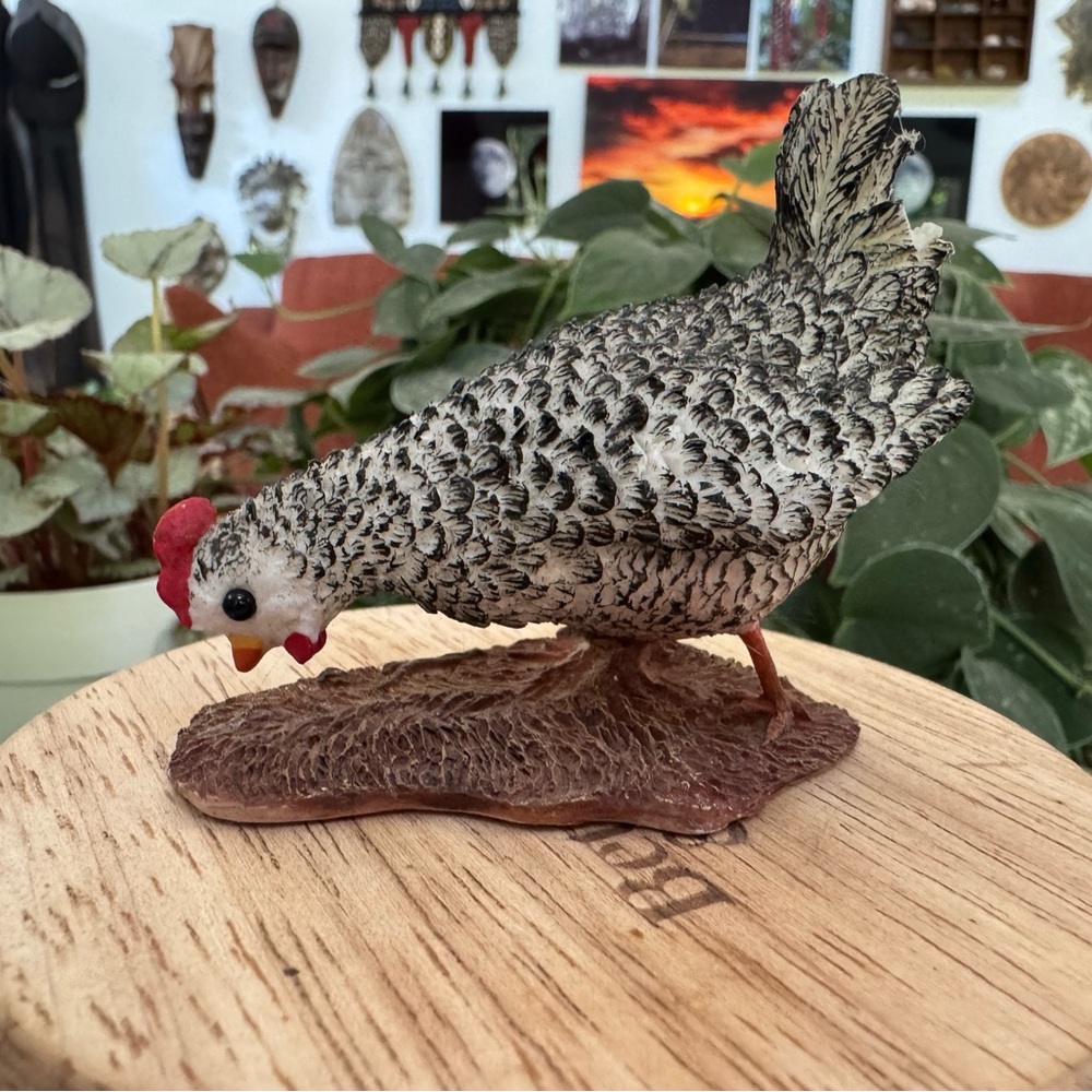 Vintage Barred Rock Hen Figurine